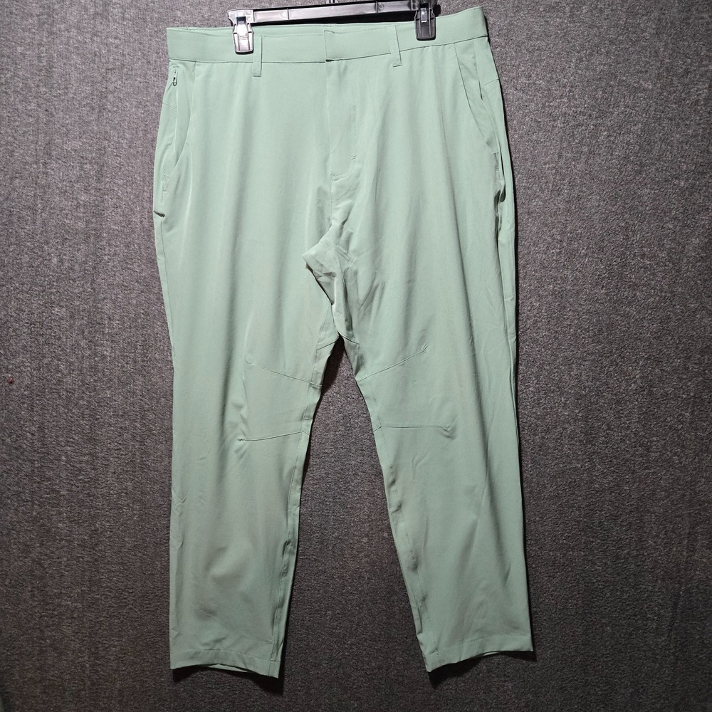 Fabletics Men's‎ The Only Pant Performance Water Resistant Thyme Green 35 x 30
